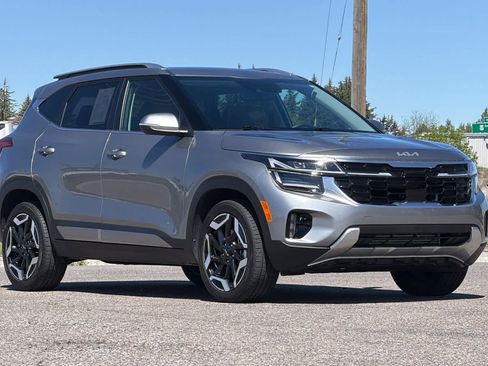 Used 2024 Kia Seltos SX w/ SX Sunroof Package AWD/4WD image 9