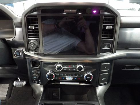 Used 2025 Ford F150 Lariat AWD/4WD image 20