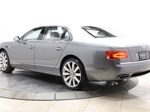 Used 2018 Bentley Flying Spur V8 AWD/4WD image 63