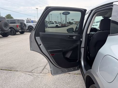 Used 2022 Ford Escape SE w/ Convenience Package AWD/4WD image 15