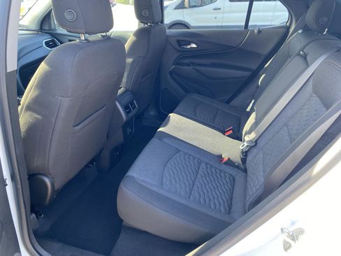 Used 2020 Chevrolet Equinox LT image 14