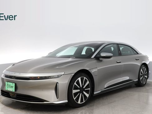 Used 2023 Lucid Air Grand Touring AWD/4WD image 2