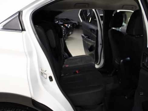 Used 2020 Mitsubishi Eclipse Cross ES image 13