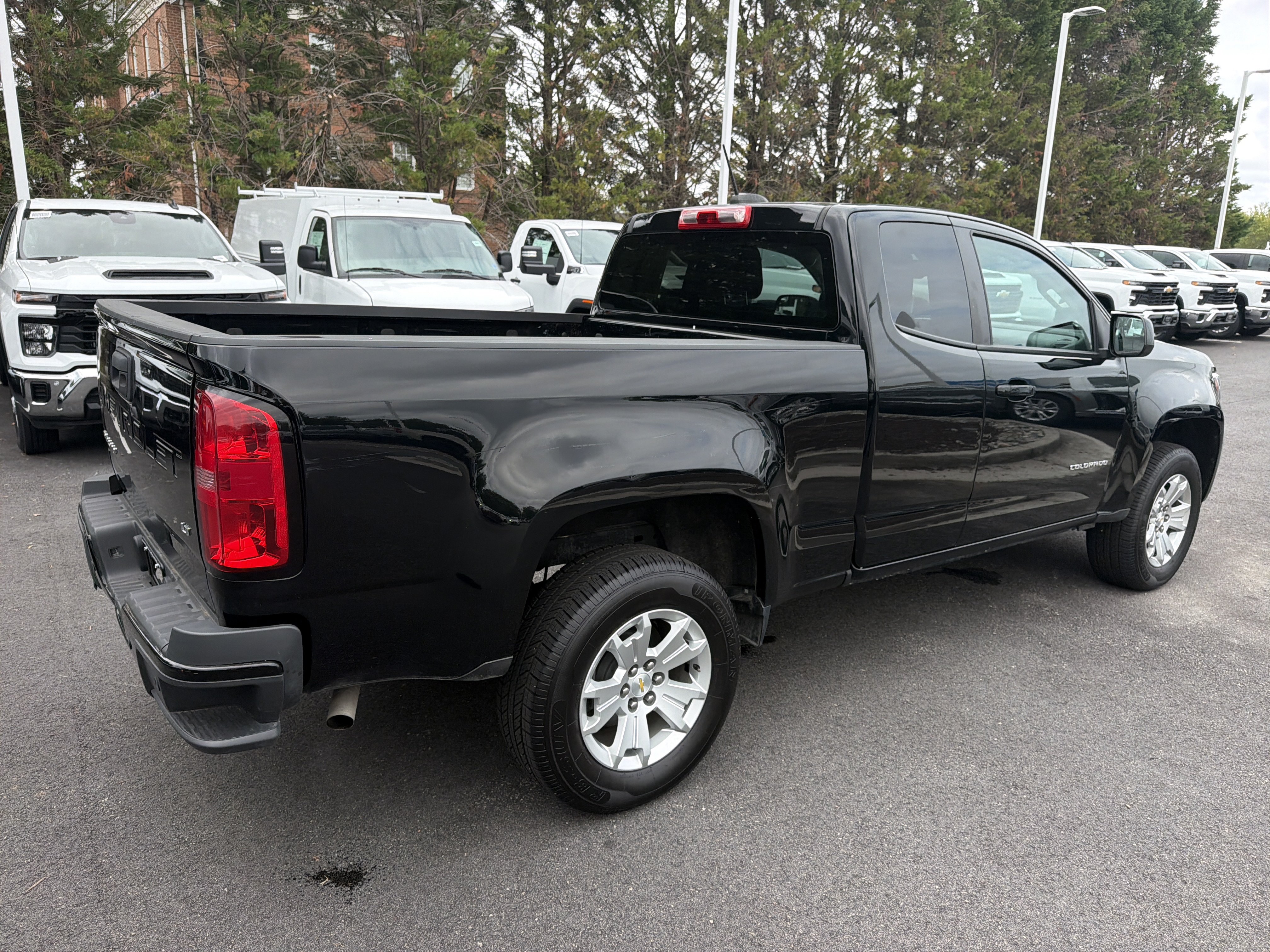 Used 2022 Chevrolet Colorado LT w/ Fleet Safety Package RWD image 10