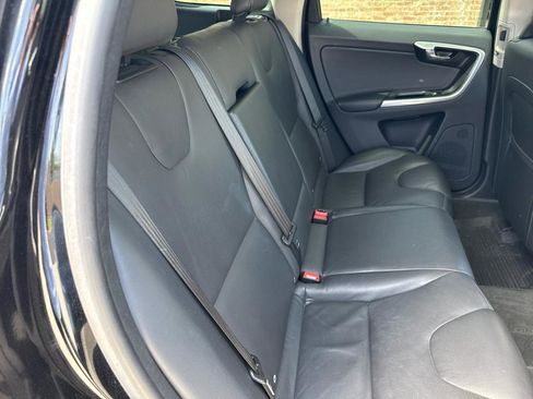 Used 2016 Volvo XC60 T5 Premier AWD/4WD image 42