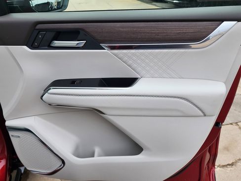 New 2026 GMC Acadia Denali w/ Super Cruise Package image 41