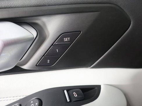 Used 2024 BMW X5 xDrive40i w/ Parking Assistance Package image 35