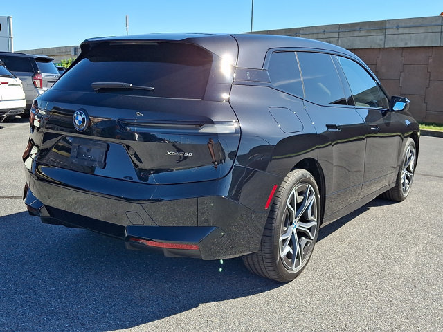Certified 2024 BMW iX xDrive50 w/ Sport Package AWD/4WD image 6