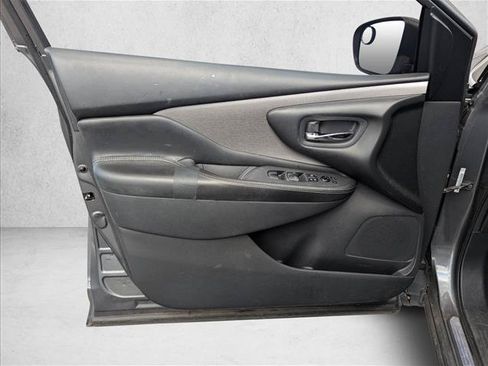 Used 2019 Nissan Murano S w/ Cargo Package FWD image 21
