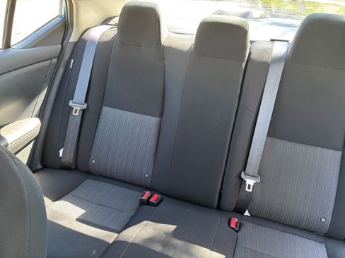 Used 2025 Nissan Sentra SV FWD image 34