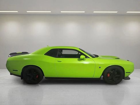 Used 2019 Dodge Challenger R/T Scat Pack w/ Driver Convenience Group image 8