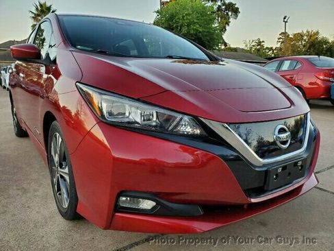 Used 2019 Nissan Leaf SV w/ SV Technology Package image 7