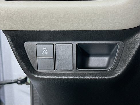 Used 2025 Honda HR-V LX image 16