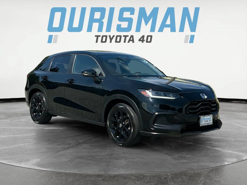 Used 2024 Honda HR-V Sport image 1