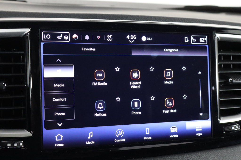 Used 2025 Chrysler Pacifica Select FWD image 37