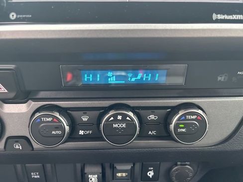 Certified 2023 Toyota Tacoma TRD Sport image 29