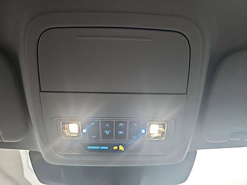 Used 2023 Ford Explorer XLT w/ Equipment Group 202A image 23