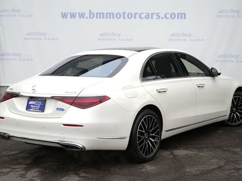 Used 2021 Mercedes-Benz S 580 4MATIC Sedan image 3