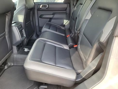 New 2025 Ford Bronco Outer Banks w/ Sasquatch Package AWD/4WD image 10