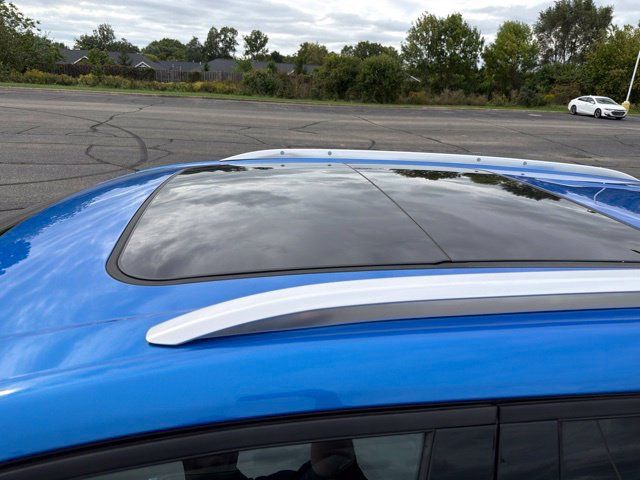 Used 2024 Chevrolet Equinox EV LT FWD image 5