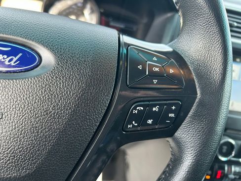 Certified 2017 Ford Explorer XLT w/ Equipment Group 202A image 22