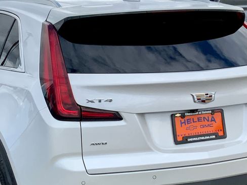 Used 2021 Cadillac XT4 Premium Luxury w/ Enhanced Visibility Package image 13