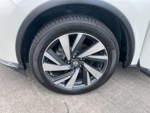 Used 2017 Nissan Murano Platinum w/ Platinum Technology Package AWD/4WD image 29