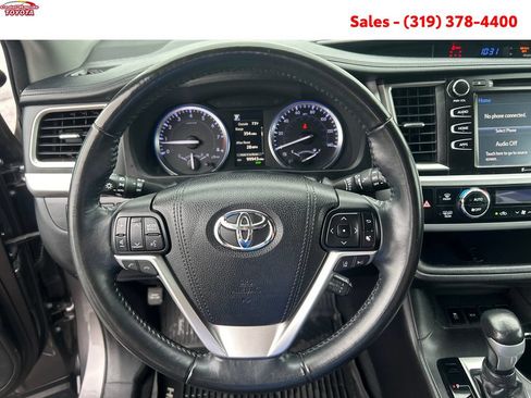 Certified 2018 Toyota Highlander SE AWD/4WD image 14