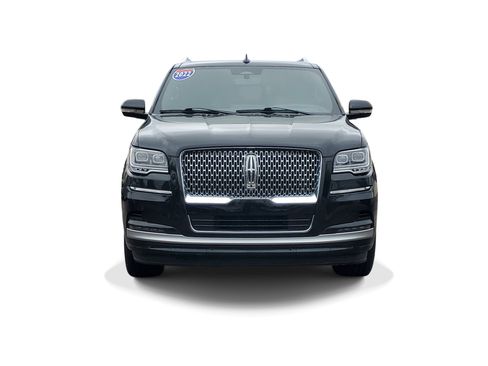 Used 2022 Lincoln Navigator Reserve image 2