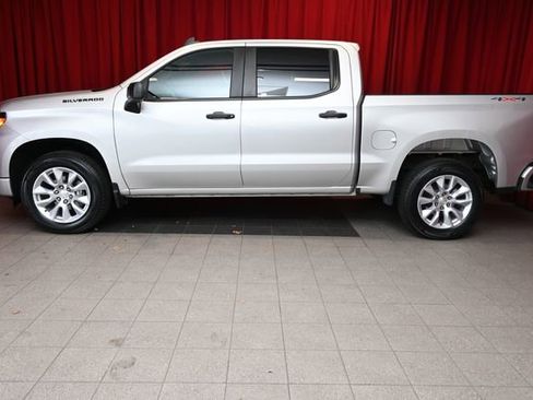 Used 2022 Chevrolet Silverado 1500 Custom w/ LPO, Dark Essentials Package image 6