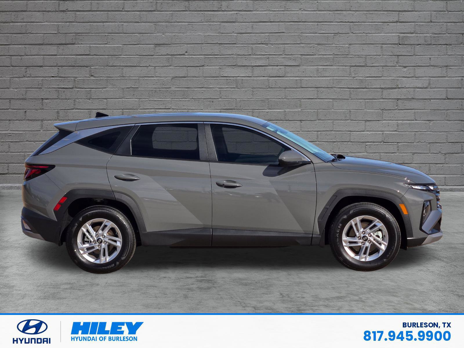 Certified 2026 Hyundai Tucson SE FWD image 3