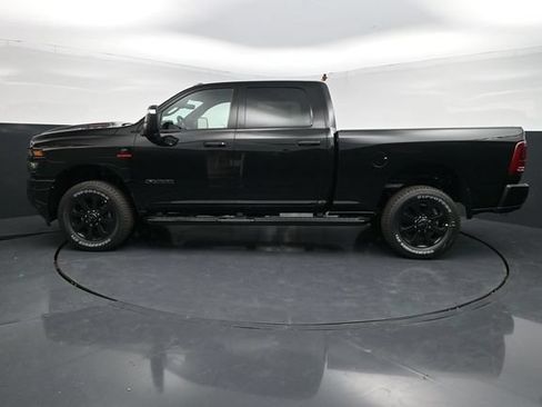 New 2026 RAM 2500 Big Horn AWD/4WD image 5
