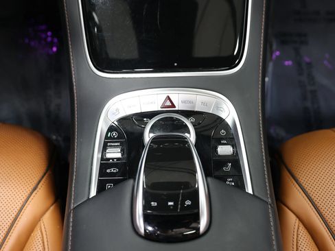 Used 2019 Mercedes-Benz Maybach S 560 4MATIC image 50