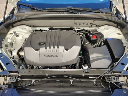 New 2026 Volvo XC60 B5 Plus w/ Protection Package Premier image 19