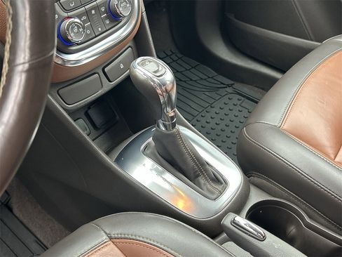 Used 2014 Buick Encore Leather image 10