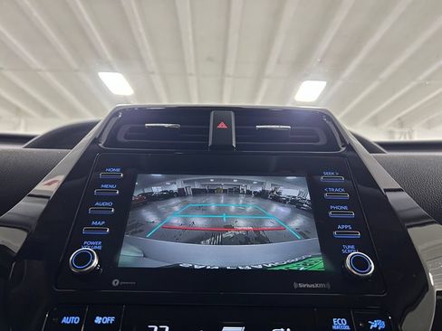 Certified 2022 Toyota Prius LE FWD image 25
