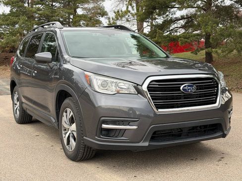 Used 2019 Subaru Ascent Premium AWD/4WD image 1