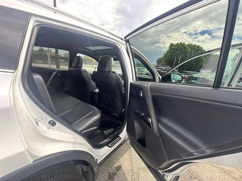 Used 2017 Toyota RAV4 SE w/ Advanced Technology Package FWD image 5