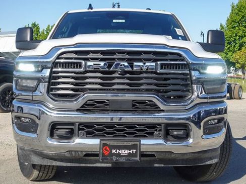 New 2025 RAM 2500 Tradesman w/ Chrome Appearance Group image 3