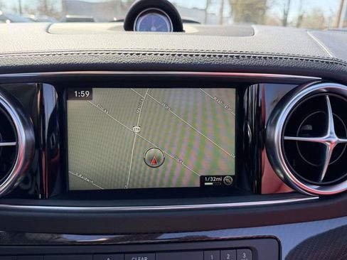 Used 2018 Mercedes-Benz SL 550 image 30