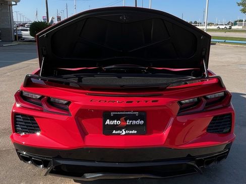 Used 2024 Chevrolet Corvette Stingray Convertible w/ Z51 Performance Package image 11