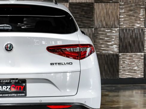 Used 2019 Alfa Romeo Stelvio Ti AWD/4WD image 50