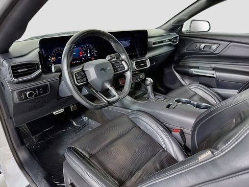 Used 2024 Ford Mustang GT Premium RWD image 9