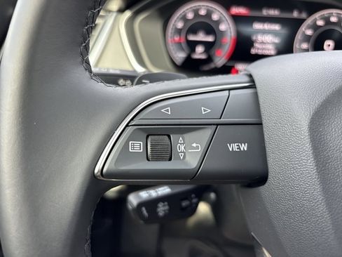 Used 2025 Audi Q5 2.0T Premium Plus w/ Premium Plus Package image 32