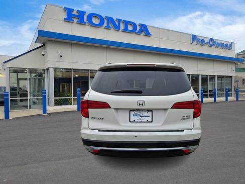 Used 2017 Honda Pilot Elite image 5