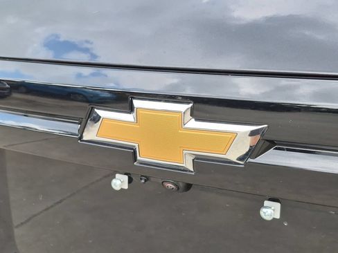 Used 2026 Chevrolet Traverse LT w/ Enhanced Driving Package FWD image 5