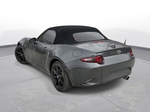 Used 2020 MAZDA MX-5 Miata Club image 8