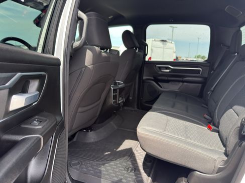 Used 2025 RAM 1500 Big Horn AWD/4WD image 30