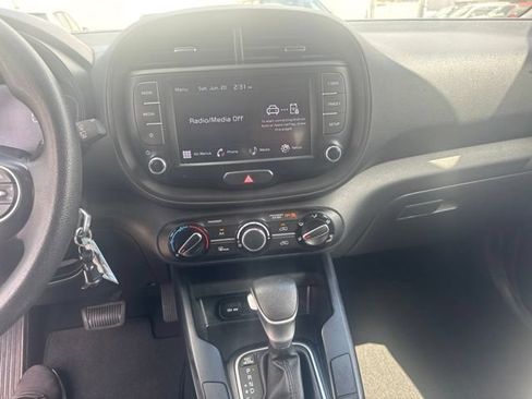 Certified 2023 Kia Soul LX w/ Option Group 015 FWD image 19