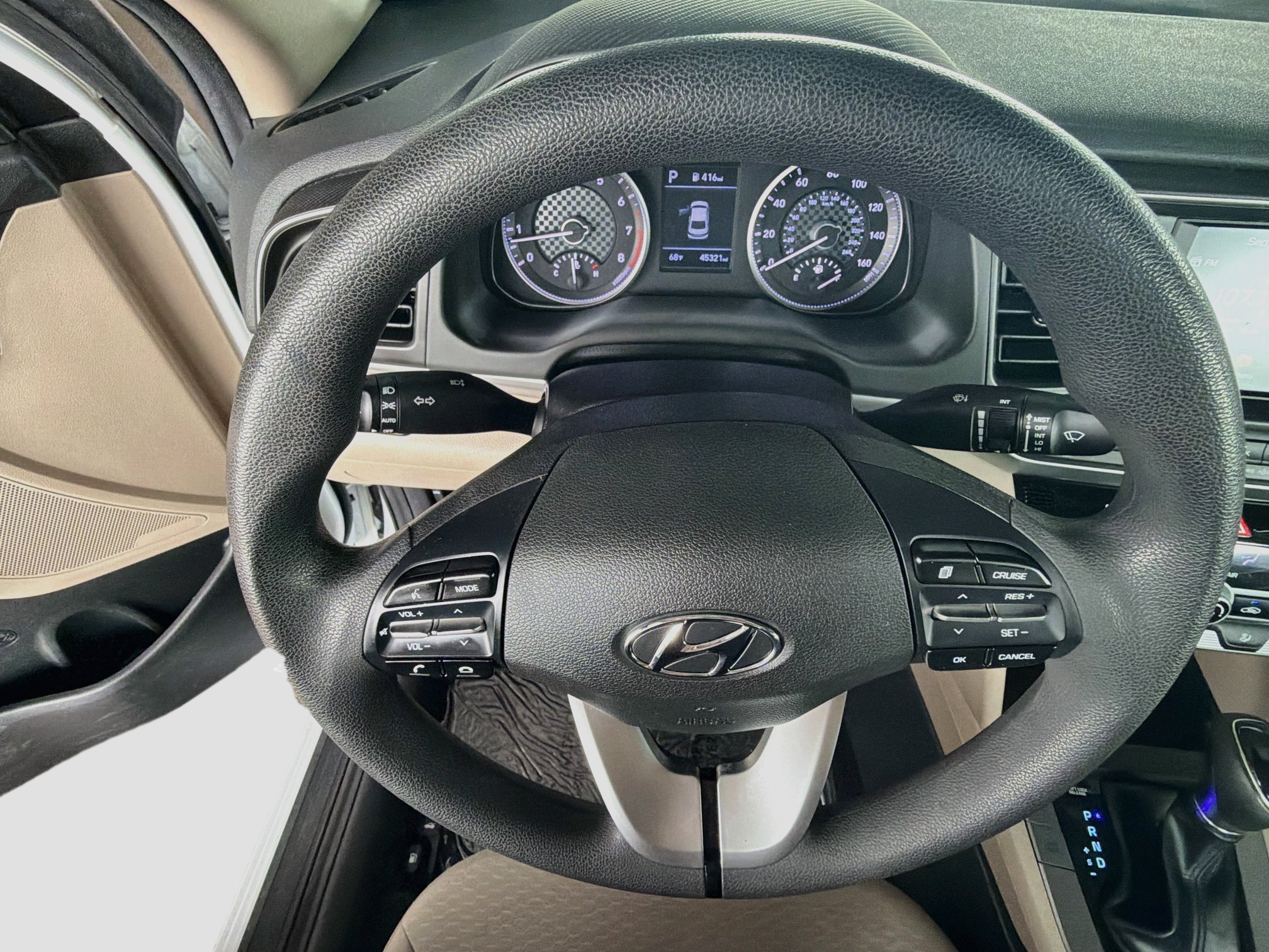 Used 2020 Hyundai Elantra SEL FWD image 17